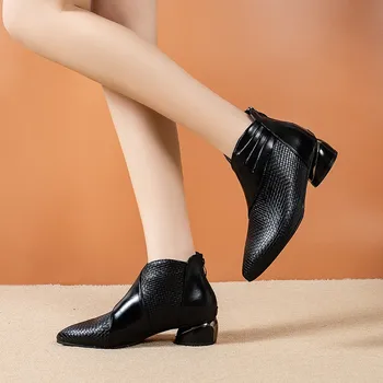 2022 г., Нови Пролетни дамски Кожени обувки, Британски Дамски обувки с остри пръсти, женски модел обувки на среден ток, Реколта женски Ботильоны